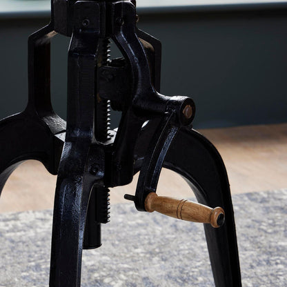 The Crank-Lift Mechanical Bistro Table