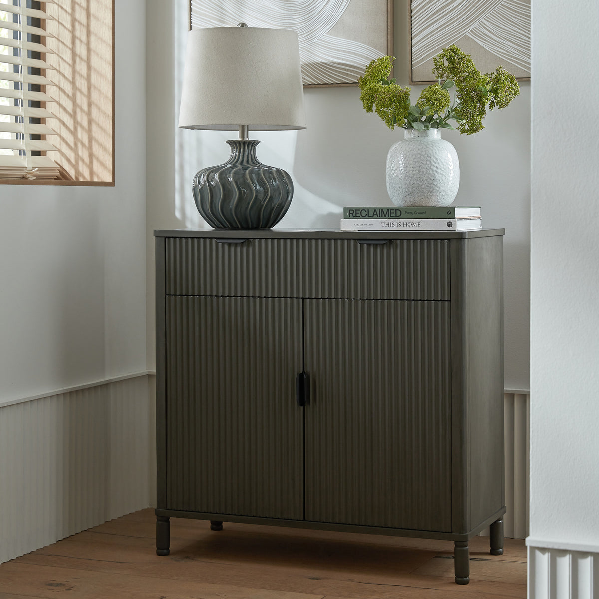 Mediterranean Patterned Single-Drawer Cabinet