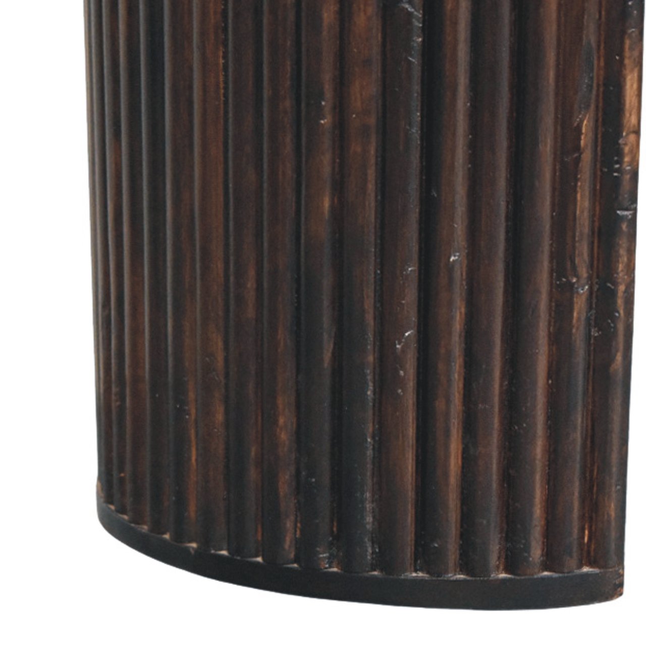 The Fluted Mocha Bench